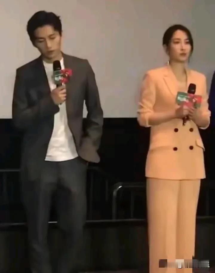 陈晓的帅气我绝对认可，但他出席活动时总吊儿郎当，心不在焉的样子，实在让人不敢苟同