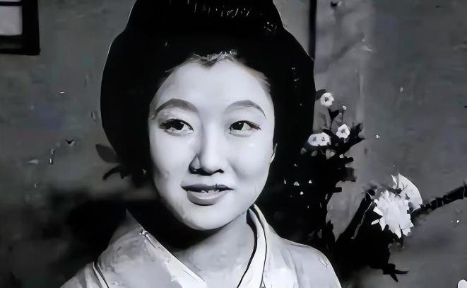 中国连长不忍杀害日本女俘虏，将其带回家乡隐姓埋名成婚，相守三十二年后，才知晓妻子