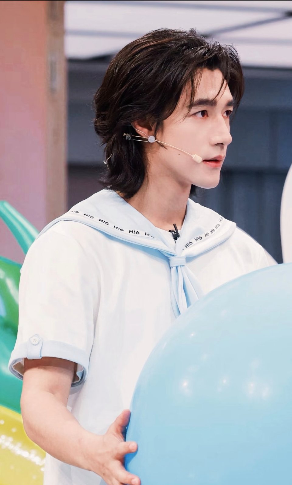 此沙 水手服美少女 谁能想到此沙穿上水手服竟然能这么软糯？直接变身日系少年，这波