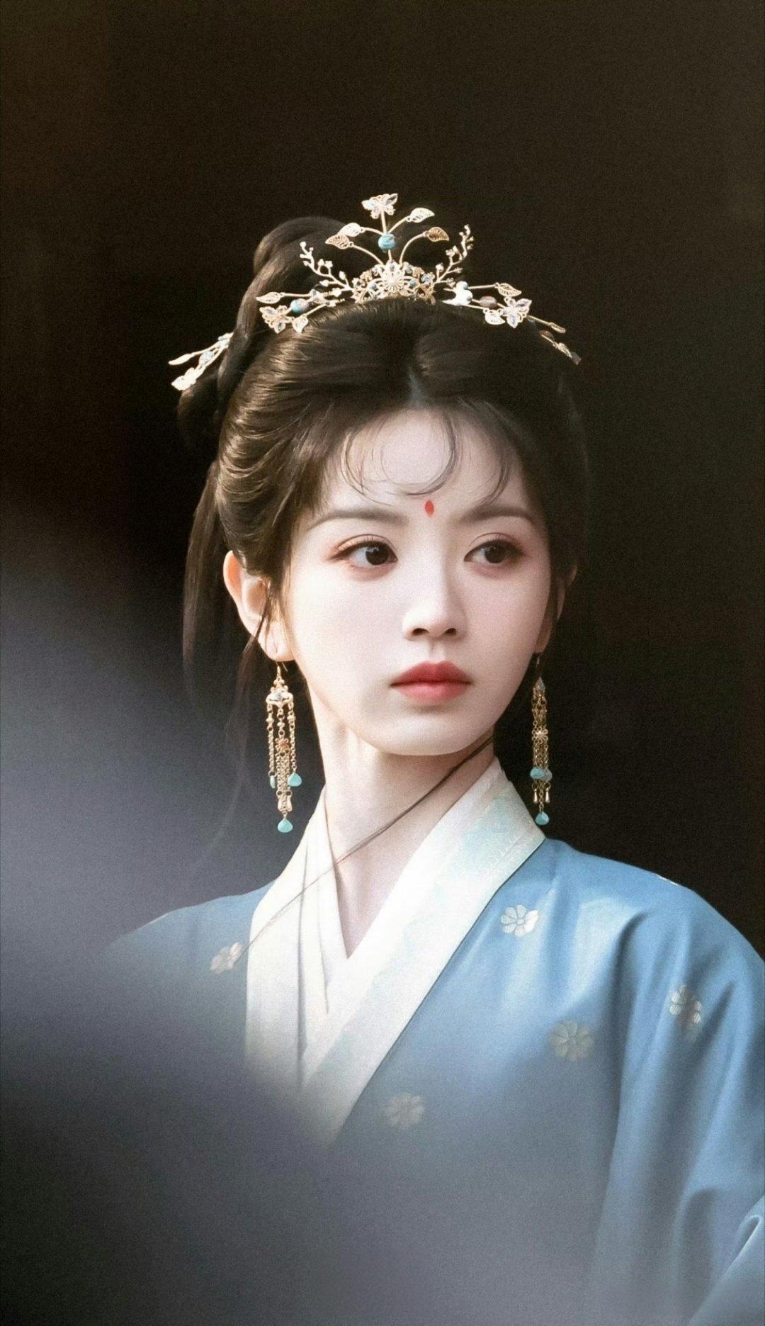 田曦薇《嫁金钗》演“疯批恶女”杀疯了！连自己都打这也太带感了 