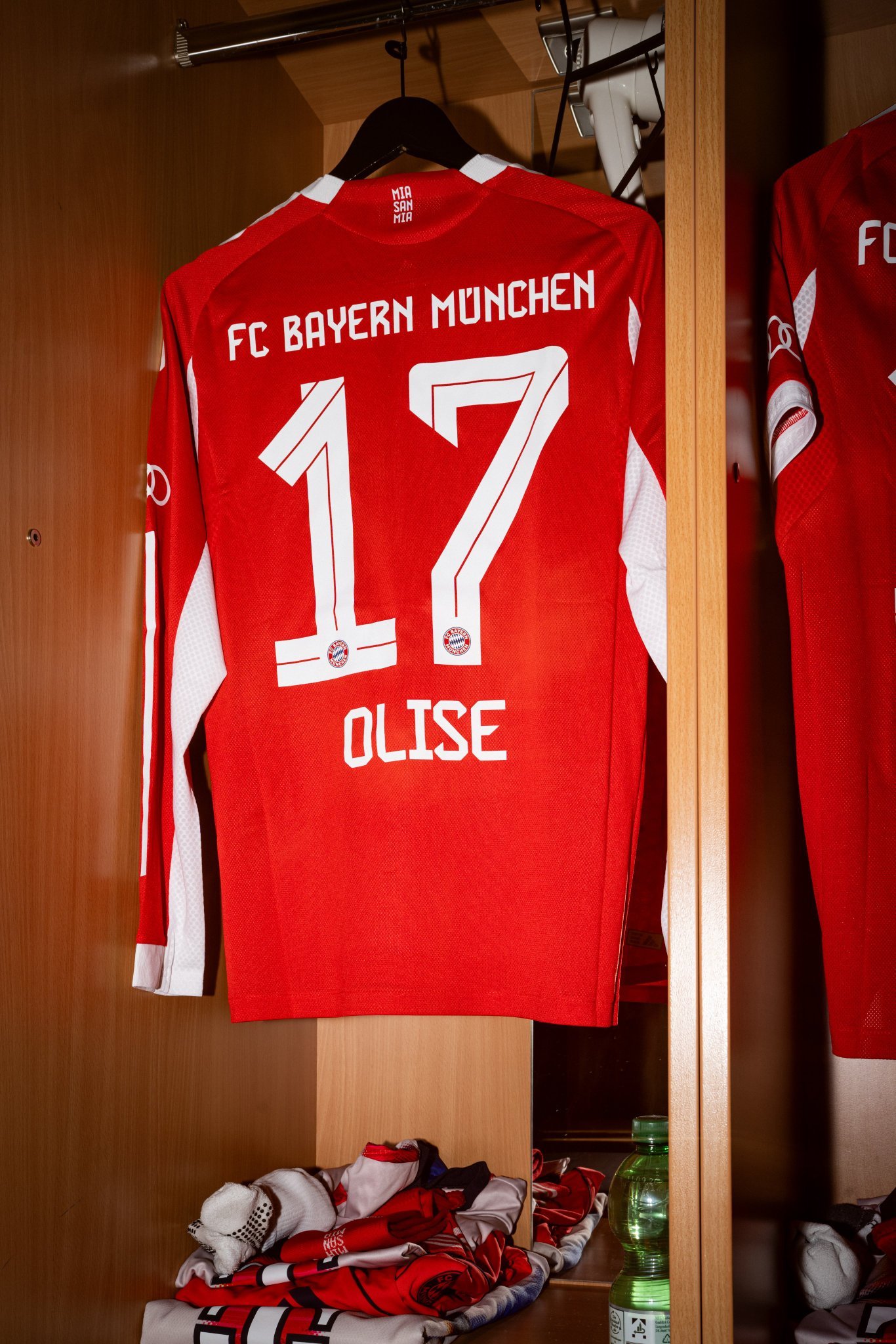 奥利塞上演了在拜仁的第100场比赛 