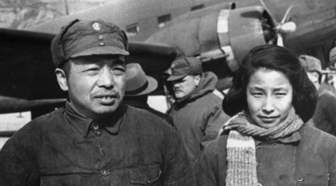 1974年11月29日，彭德怀离世，膝下竟无子女，其遗产最终被他的妻子浦安修按照
