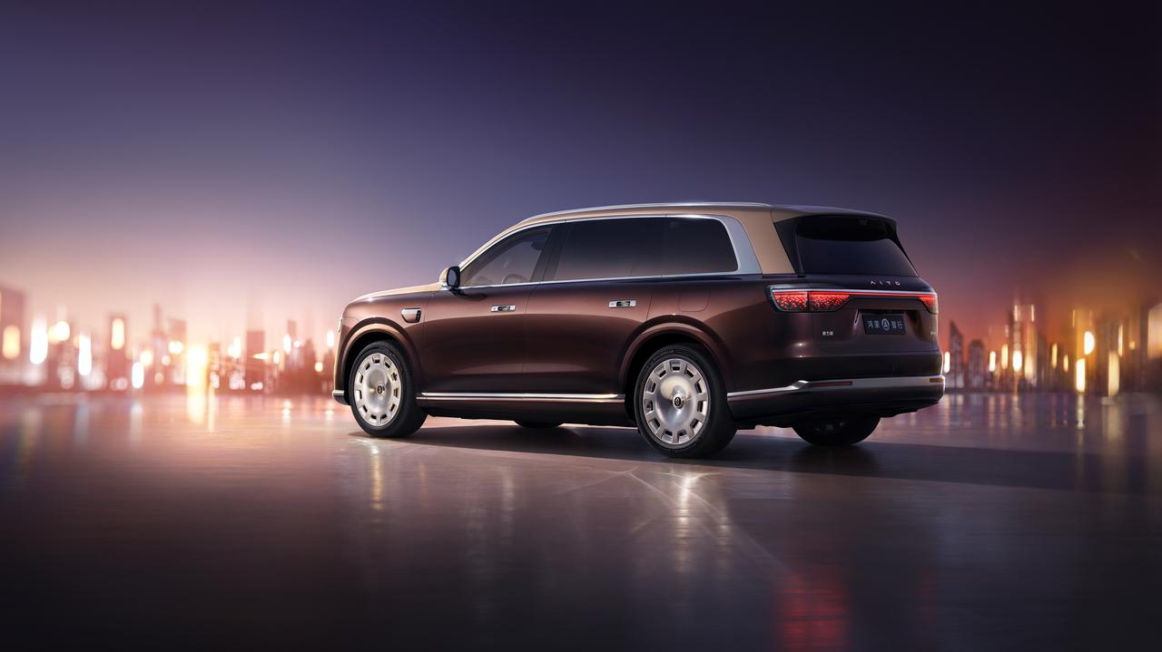 全新一代问界M9开启预售，这次要把豪华门槛提到多高？
从产品思维转向用户思维，这