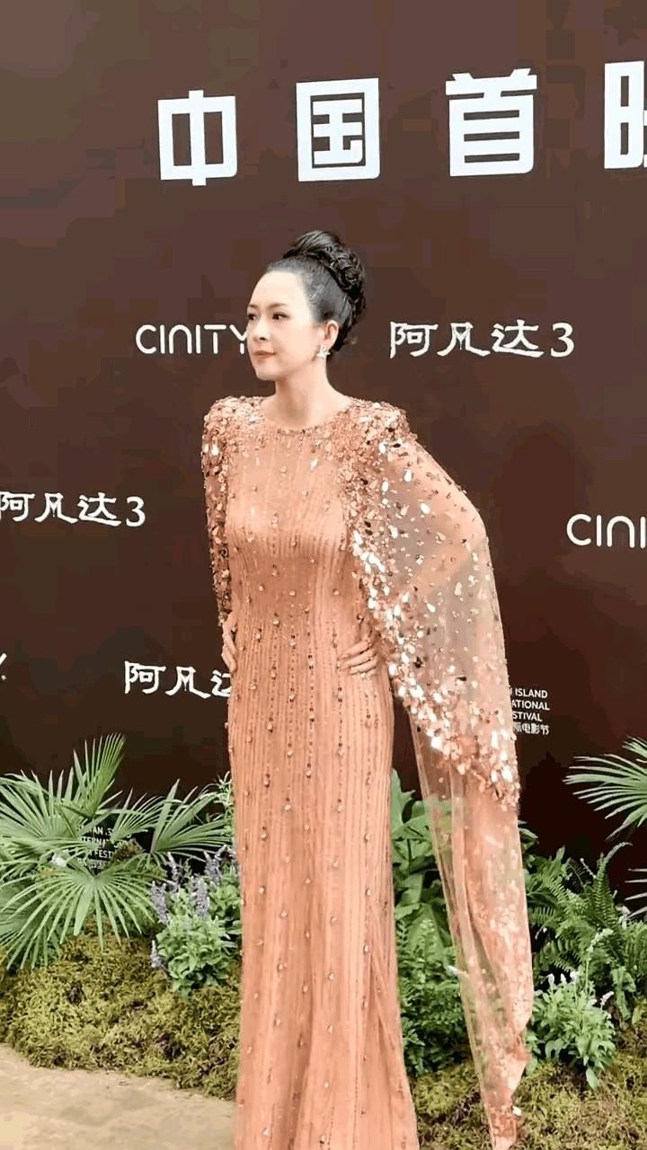 一个老演员了，章子怡还紧张？

这事儿上了热搜。很多人不理解，都“国际章”了，出