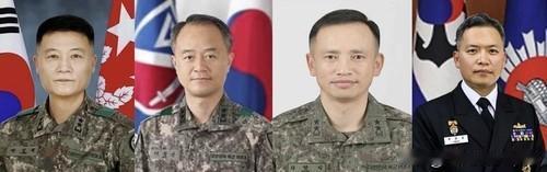 韩国国防部13日公布军官军衔晋升暨人事调整结果，有20名军官晋升为中将军衔，规模