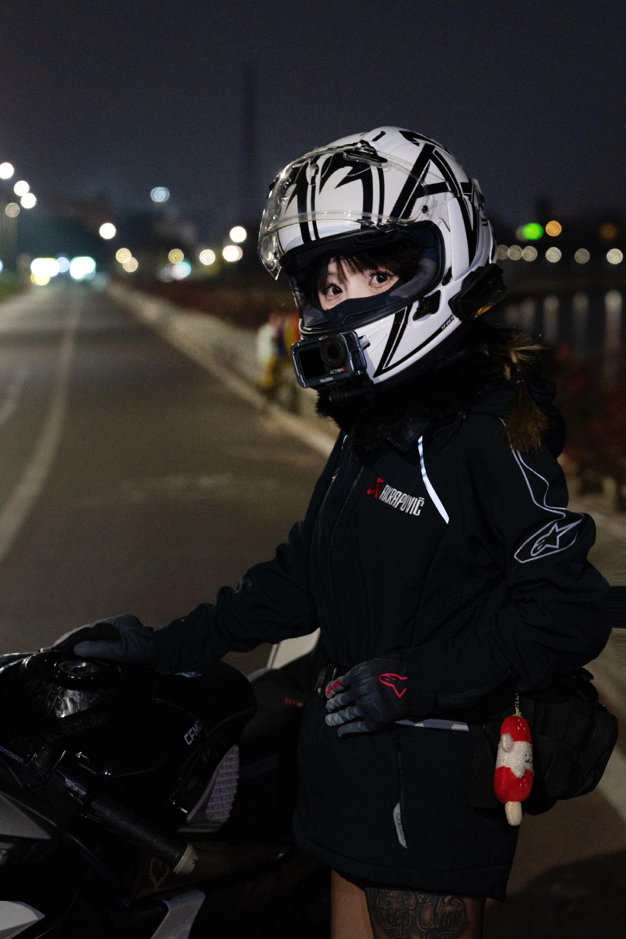 可以给我发点消息么 不想回但想看