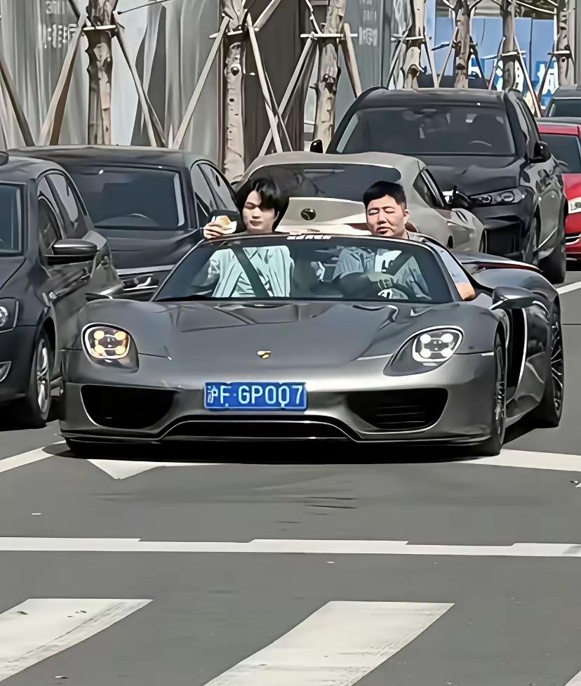 这车贵吗？多少钱？