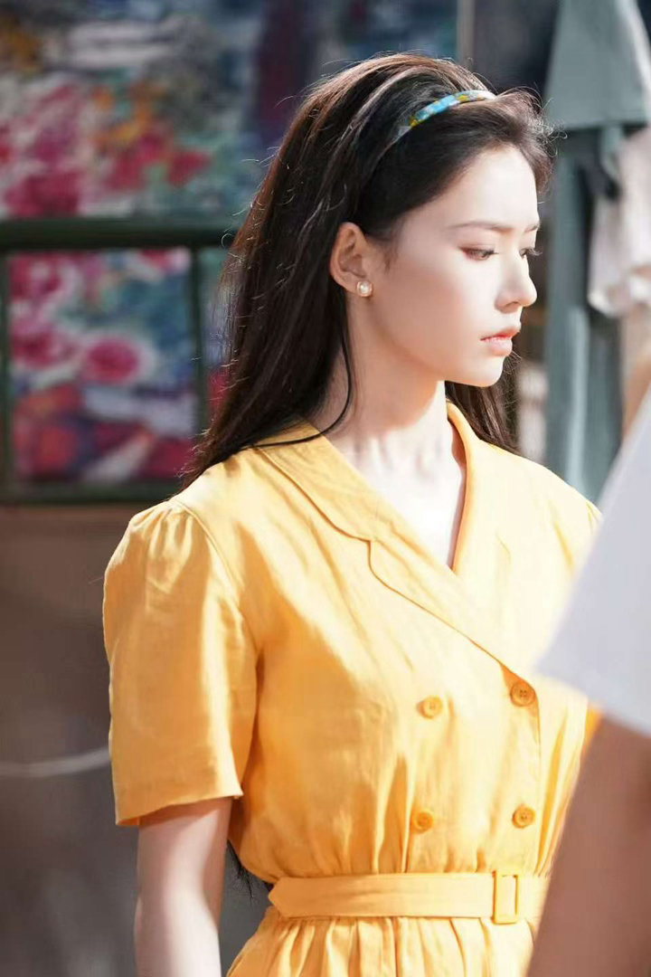 林允被妈妈骂赔钱货这段哭腔窒息的妈哭泣的她好美的林允跟我回家 谁懂啊，她打电话那