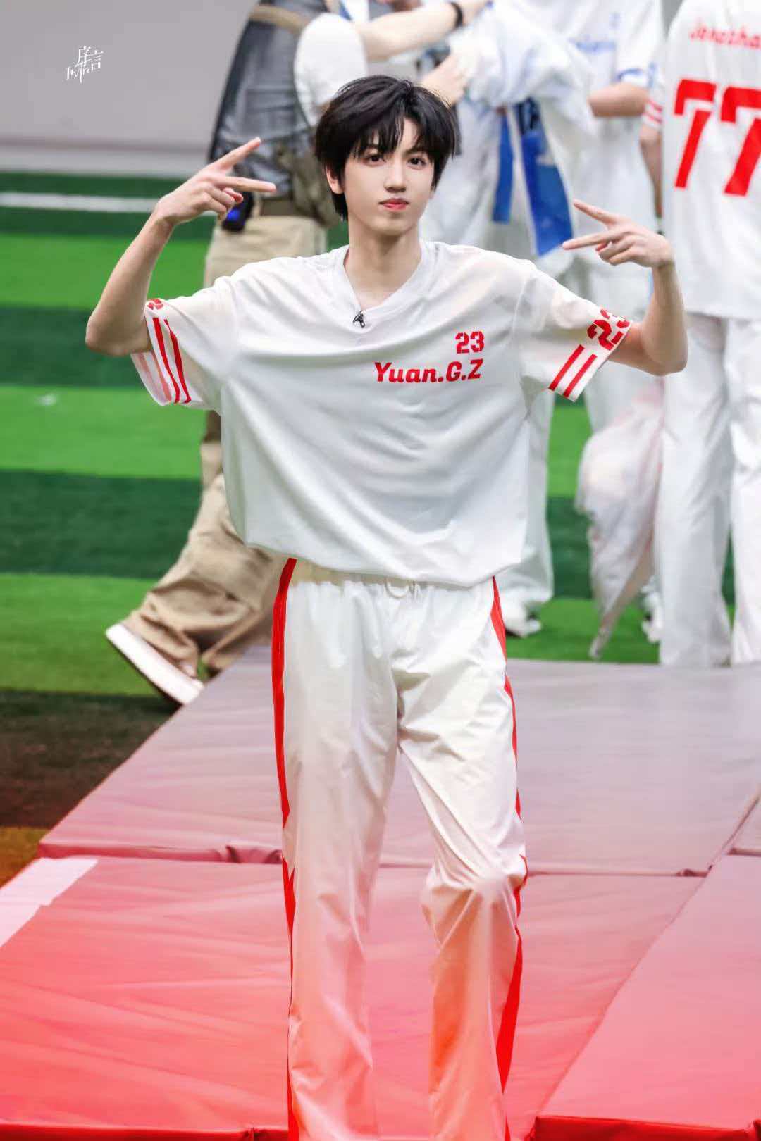 张桂源我们的少年时代2 哇塞，顾晨阳人设也太符合张桂源叭，都来看颜值智商都在线的