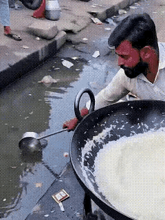 元素周期表应该是齐整了。
真的希望，
这些吃了的人可以撑的久一点。