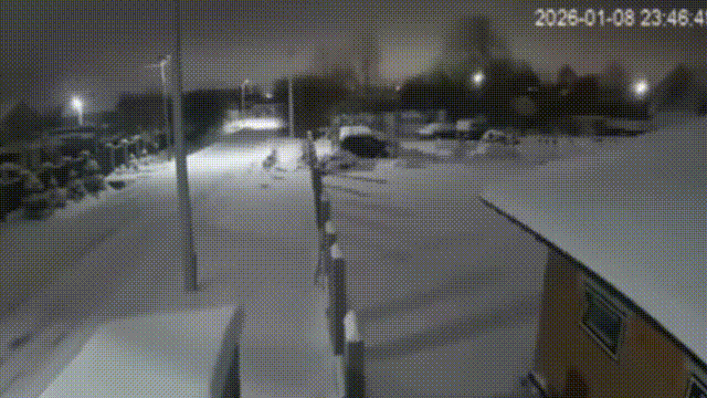 榛树导弹霹雳一闪，战略轰炸机四处巡航！1月9日，俄军对乌克兰发动了全方位的大规模