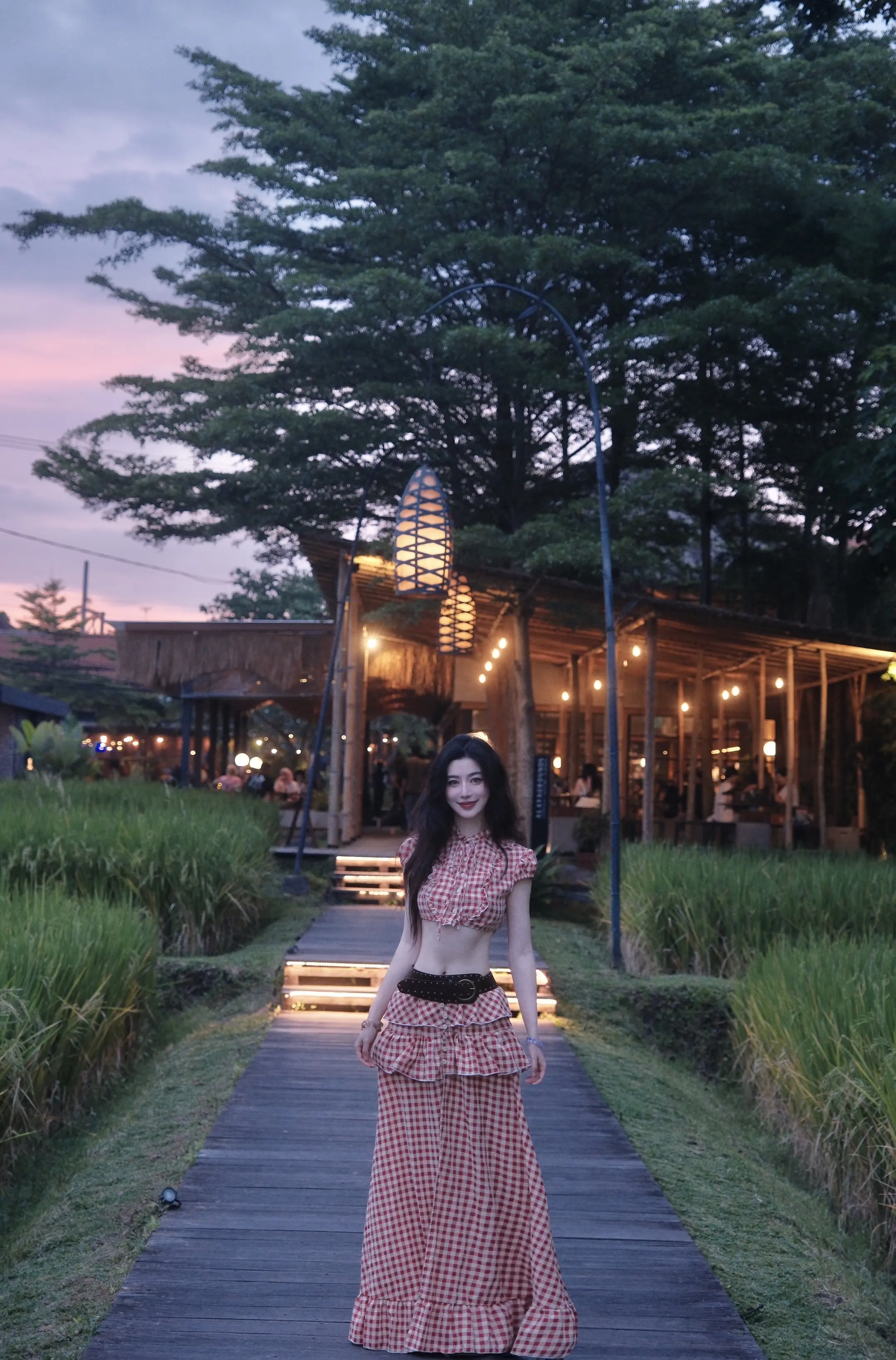 乌布｜稻田边好吃的脏鸭饭