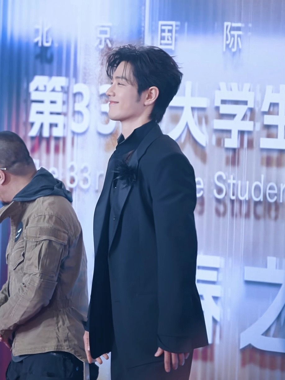 我见识到我自己的厉害啦～（小猫立正🥰 