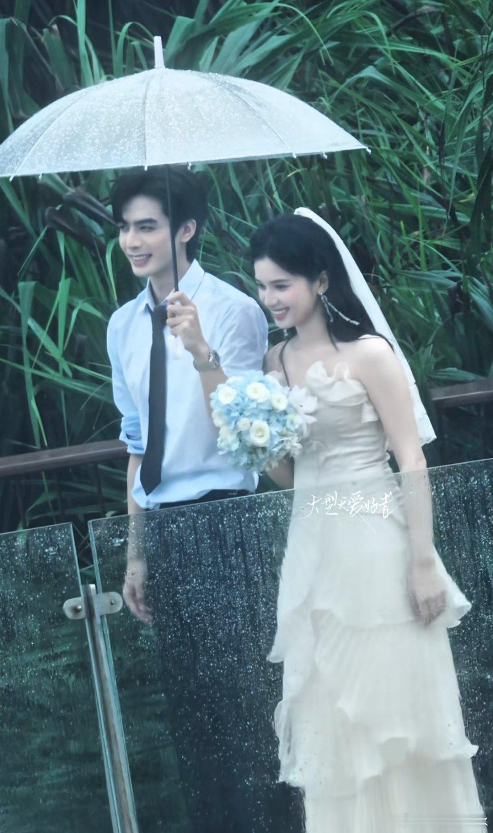“你坚定地走向我，我热烈地回应你”大事很妙的男女主最美异性恋已向你缓缓走来豹豹猫