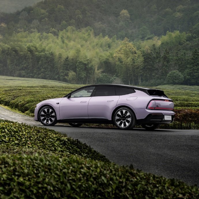 奥迪E5预售奥迪E5Sportback百年传承的豪华基因与锐意进取的电动时代新产