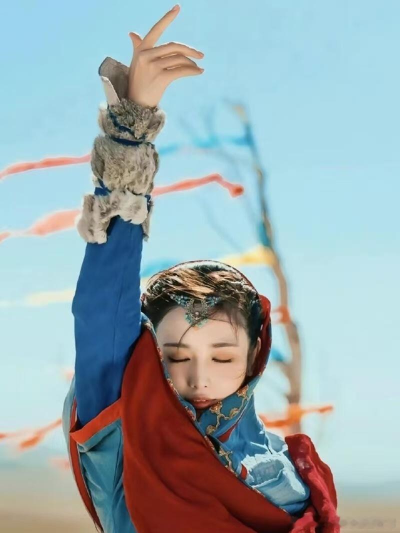 你确定这不是“东宫如故”吗，谋划中的真心最戳人，爱与利用拉扯太好嗑！剧情这么虐，