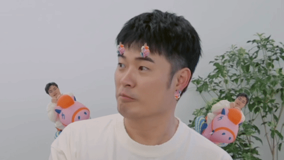 鹿晗崩溃先找邓超 邓超鹿晗关系好实锤了！林树来五哈跳起得吃小曲看呆现场的五哈团们