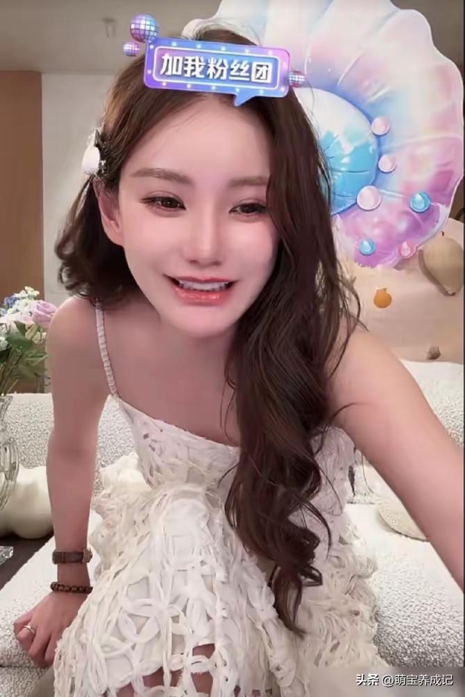 真的是太拼了，小梅太勤快了，兰姐不喜欢都难。她到底是怎么做到的呢？都不休息，都是