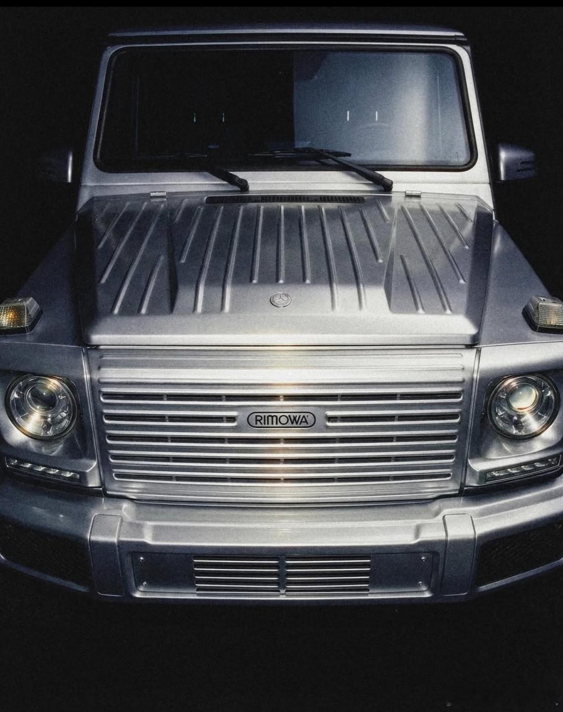 Rimowa和奔驰G的联名版!这个太帅了!我想把我的G改成这样!奔驰g