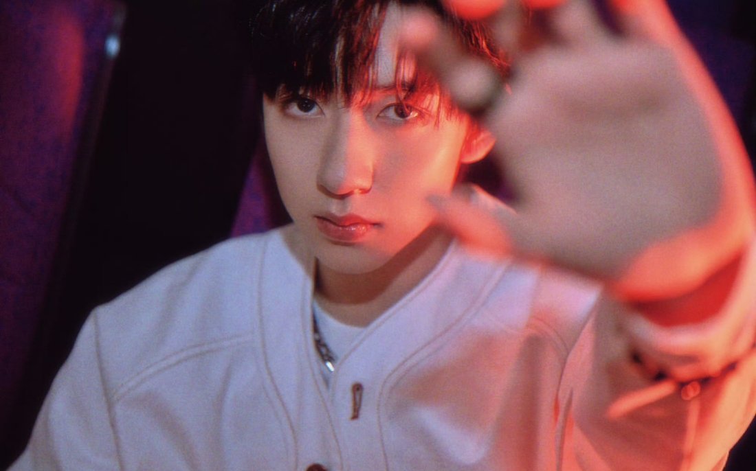 贺峻霖纯帅！多发自拍我看看有多帅注意保暖不能感冒 演唱会见 