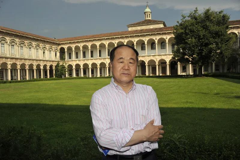莫言现象揭示了什么？ 
莫言现象揭示了什么？
莫言荣获诺贝尔文学奖之后，所谓的“