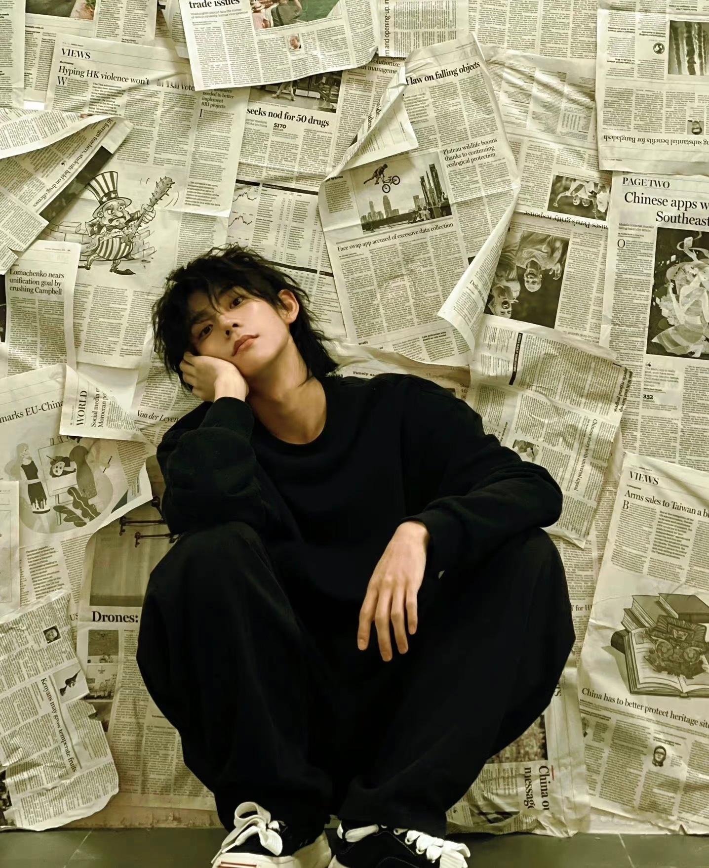 刘家祎演韩一墨太对味了刘家祎这张脸天生适合演悬疑刘家祎把韩一墨演得太对味，这张脸