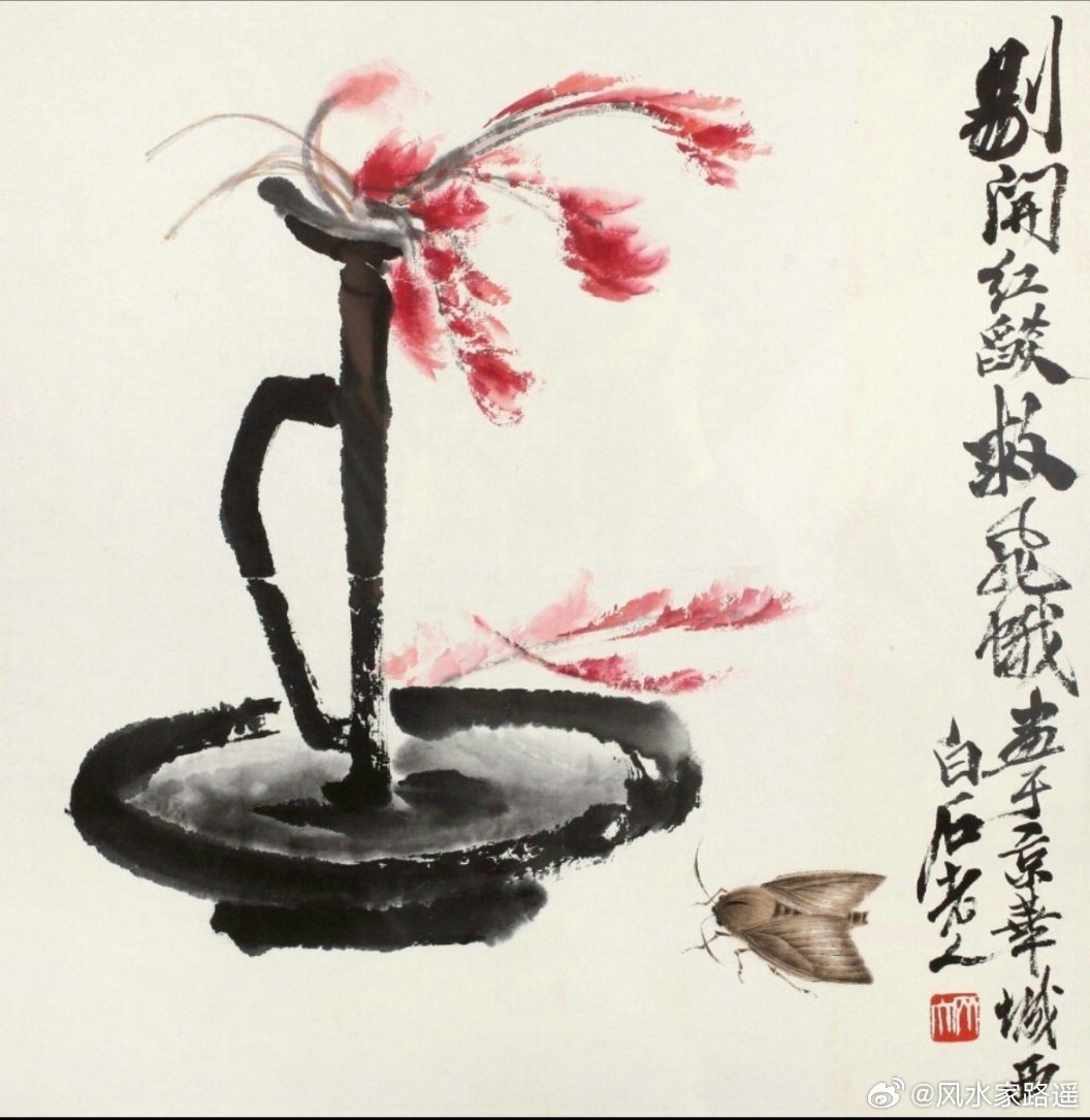 家里有飞蛾来，一般代表风水变得不好了，说明有去世的亲友和亲人会骑着它来。 