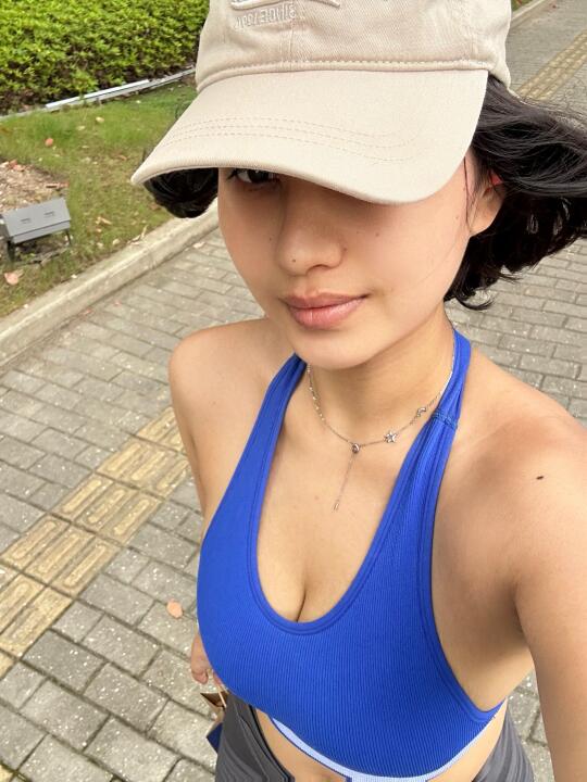 晨跑 享受大汗淋漓的畅快 不如早起跑步
