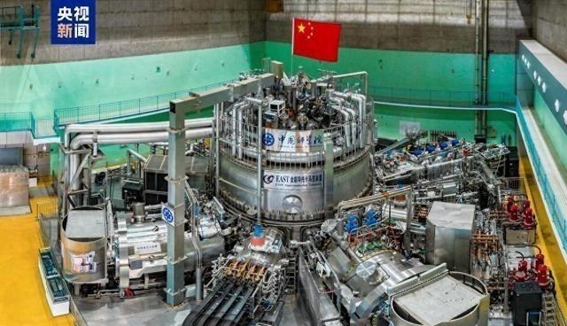 中国“人造太阳”一旦点亮，美国11艘航母舰队，将在24小时内，被激光武器“烧成废