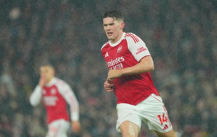 什么原因？约克雷斯近15场英超比赛总计射正6次，其中11场0射正2月20日讯 英