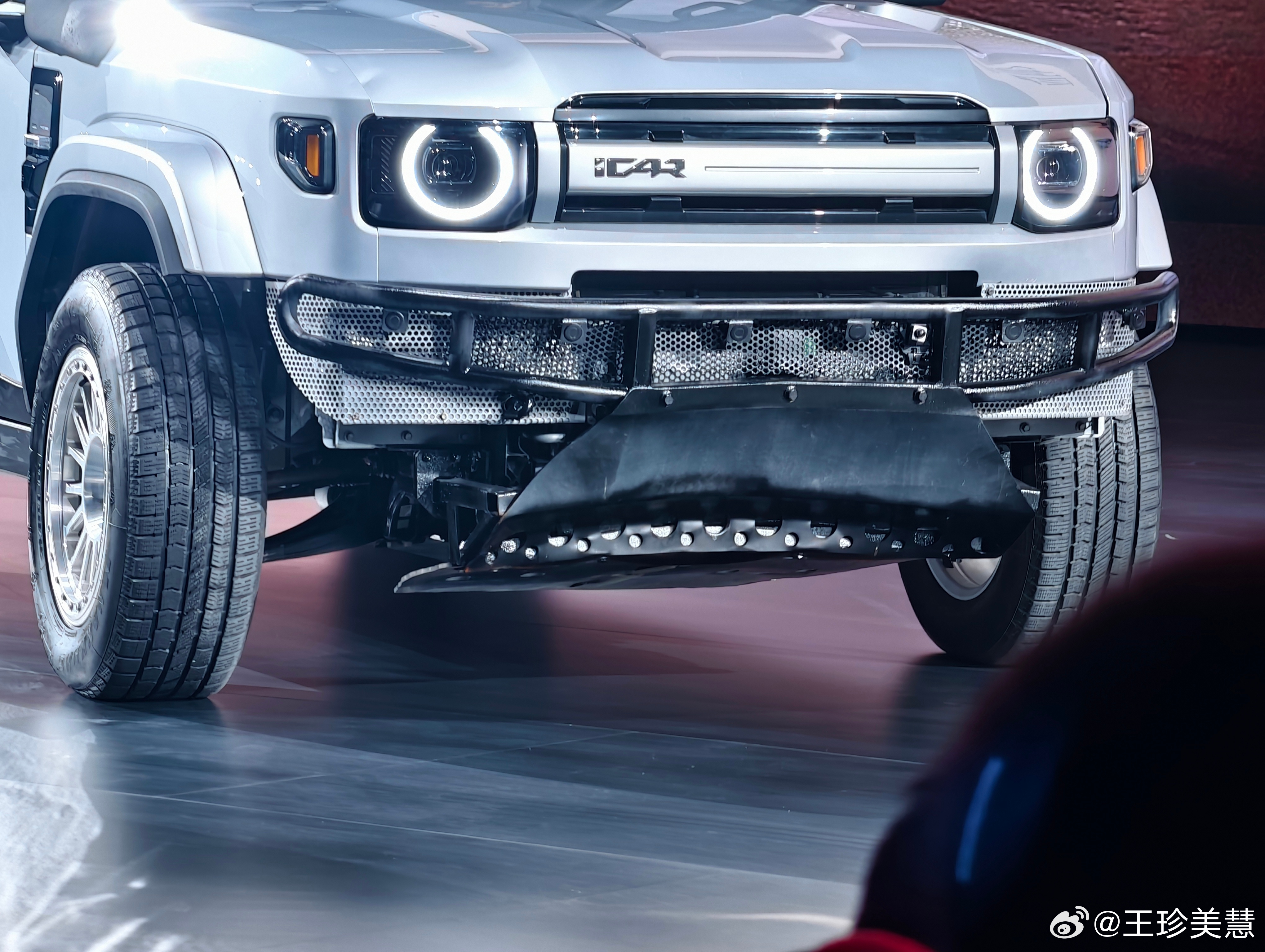 iCAR V27是第一台穿越N39的承载式SUV也是第一台穿越N39的增程车实车