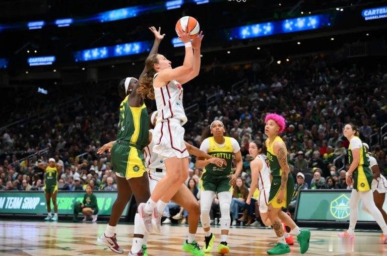 wnba篮球 西雅图风暴本赛季依旧保持联盟争冠级别实力，球队在攻守两端表现非常均