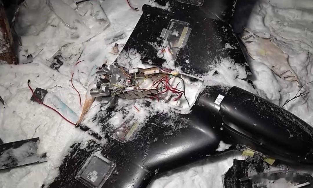 据俄新社消息，俄罗斯情报机构已从袭击普京官邸的乌克兰无人机中提取出飞行任务数据。