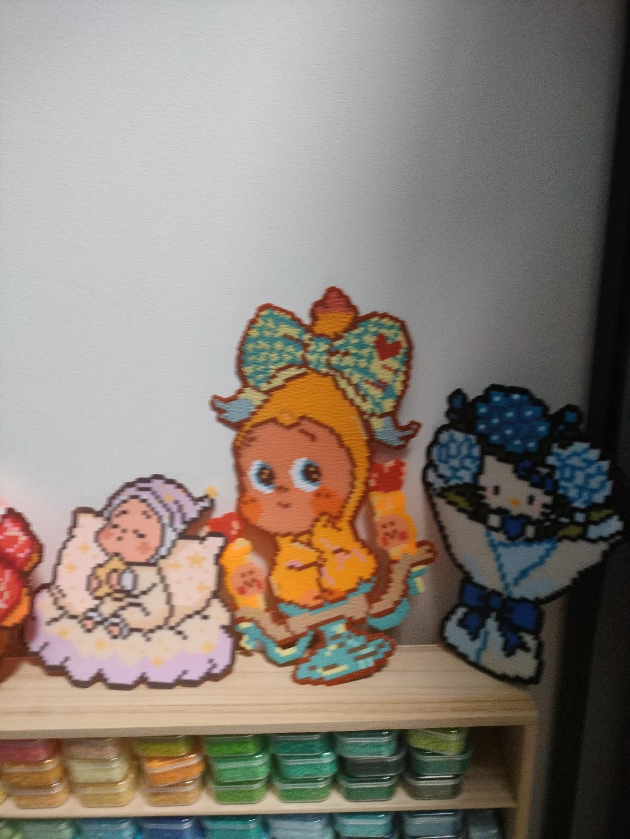 可爱挂饰分享外甥女做的手工，可以当做挂件，还是挺漂亮的。