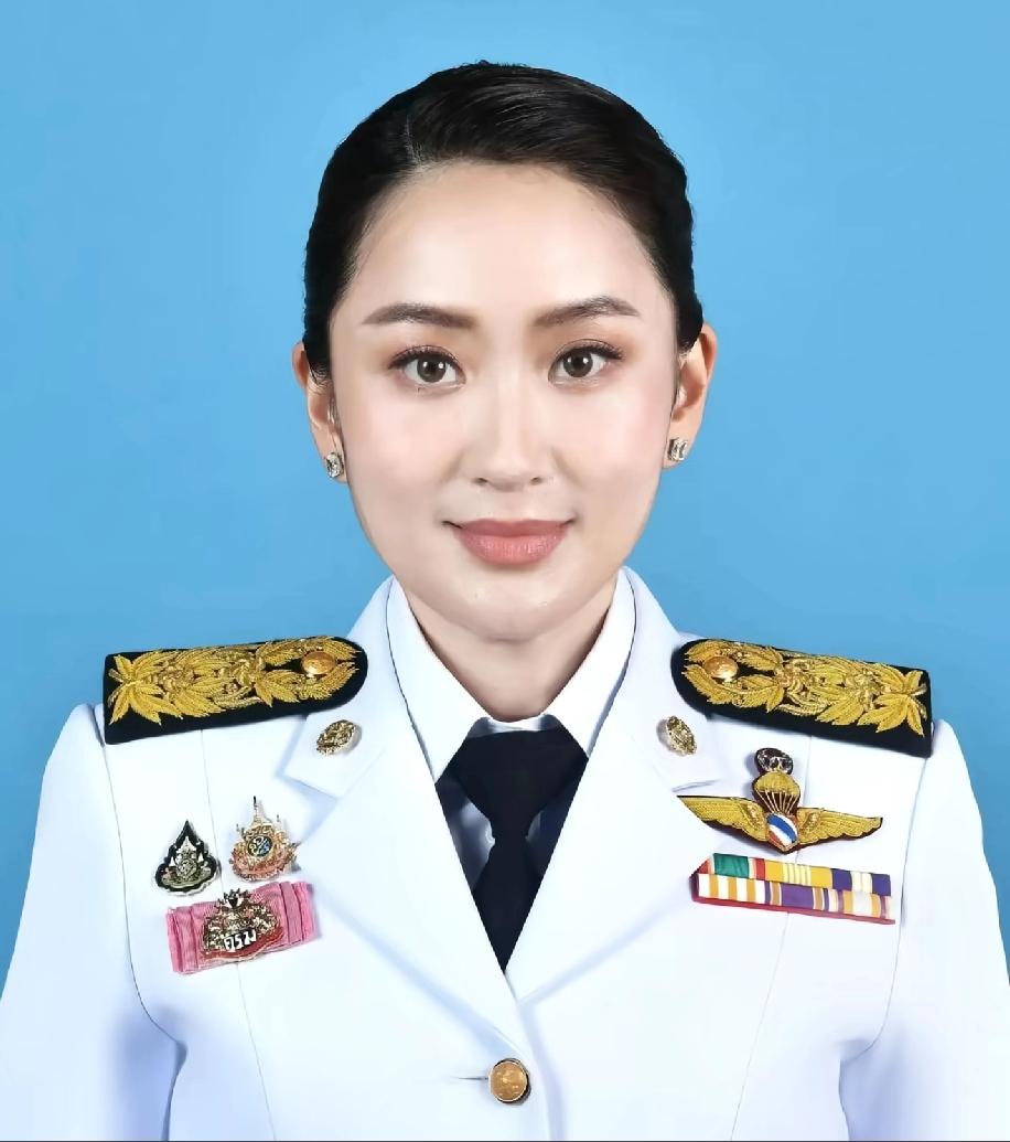 据泰媒有关消息报道：泰国将在3月19日进行重新总理竞选，此消息引起广泛关注！
