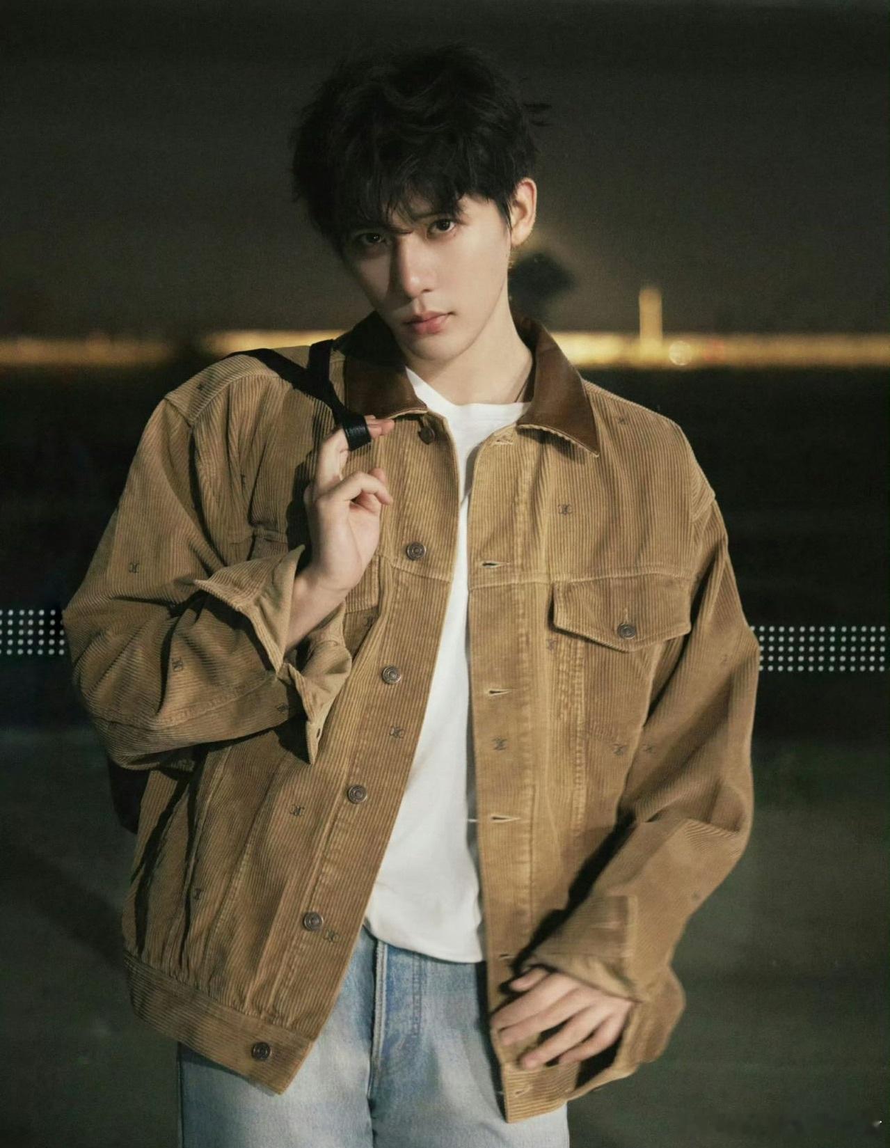 王安宇明侦凶手的救星来了大侦探 王安宇加盟，明侦格局打开！平民颤抖吧，凶手的救星