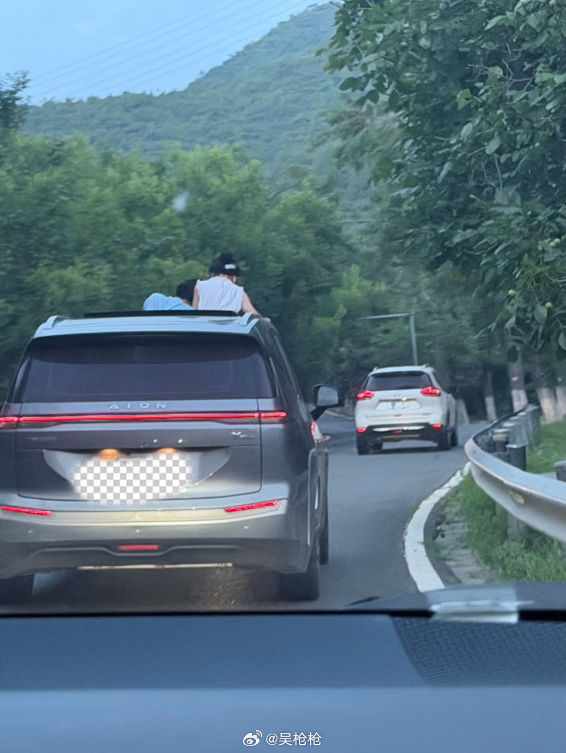 这家长咋想的 真特么服了 