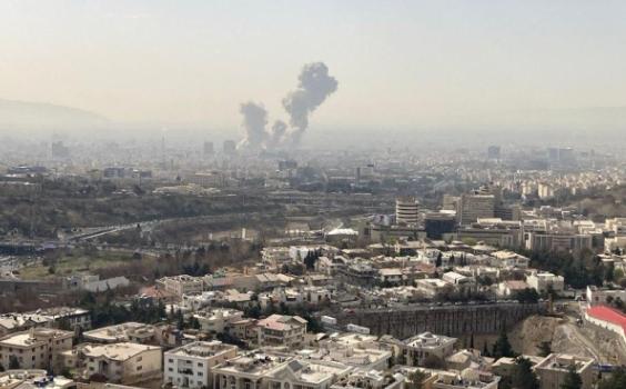 果然还是以色列先宣布动手。
 
以色列国防部长卡茨称，以色列已对伊朗发动先发制人