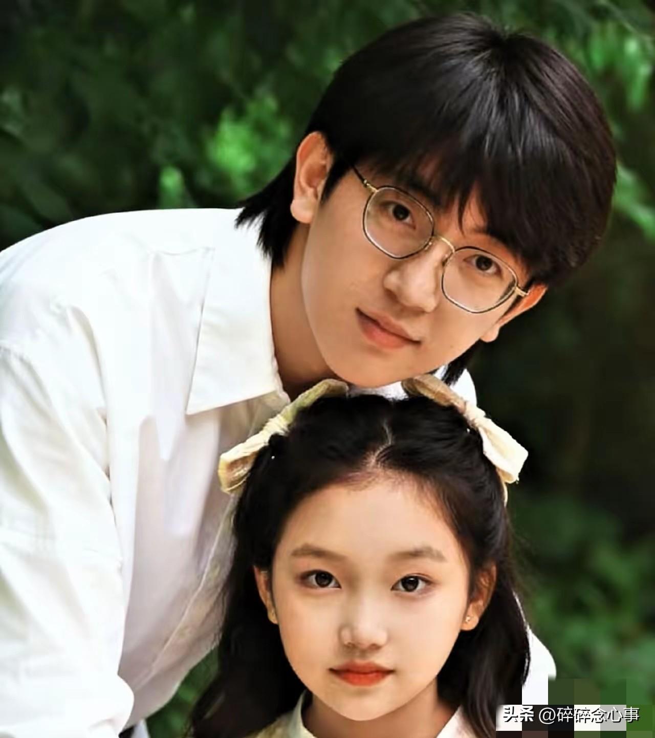 3上海的李先生，这辈子做过最“亏”的一笔买卖，是一个12岁的盲童女孩。

事情要