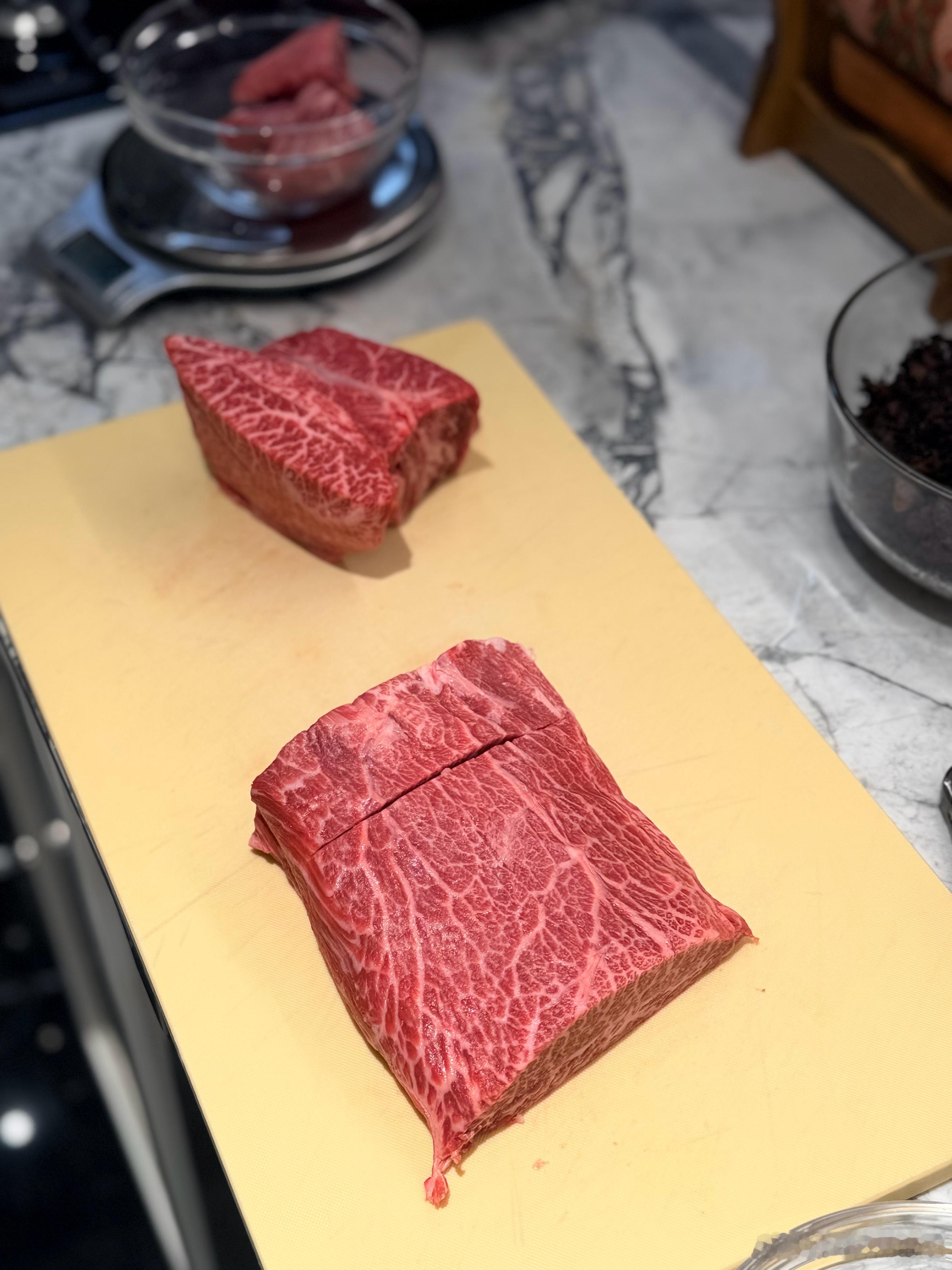 我家楼下菜场里面买到的牛肉.... 上海