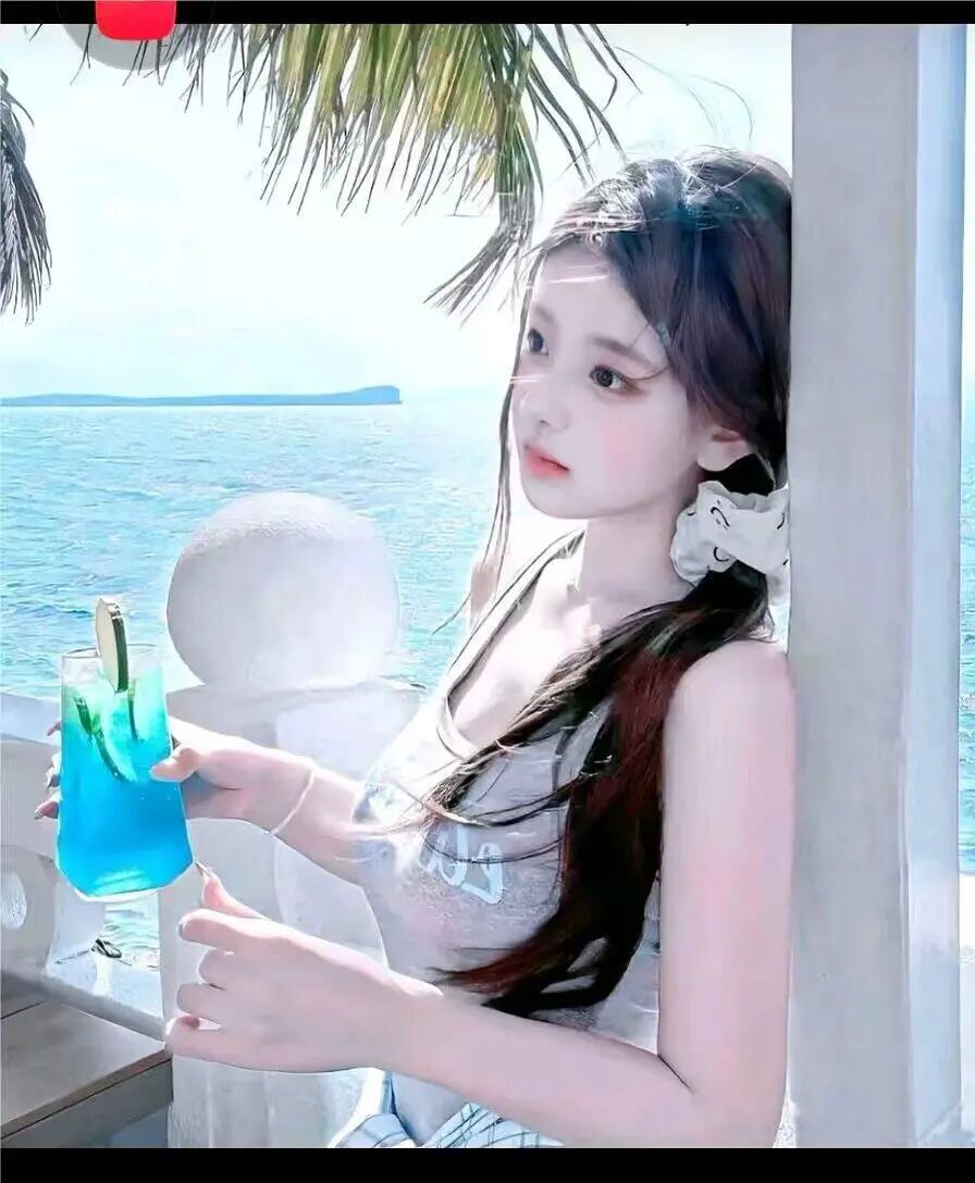 𝗪𝗲𝗖𝗵𝗮𝘁头像 ‖女生头像‖氛围感‖优质女头‖小众高级 ‖无水印女