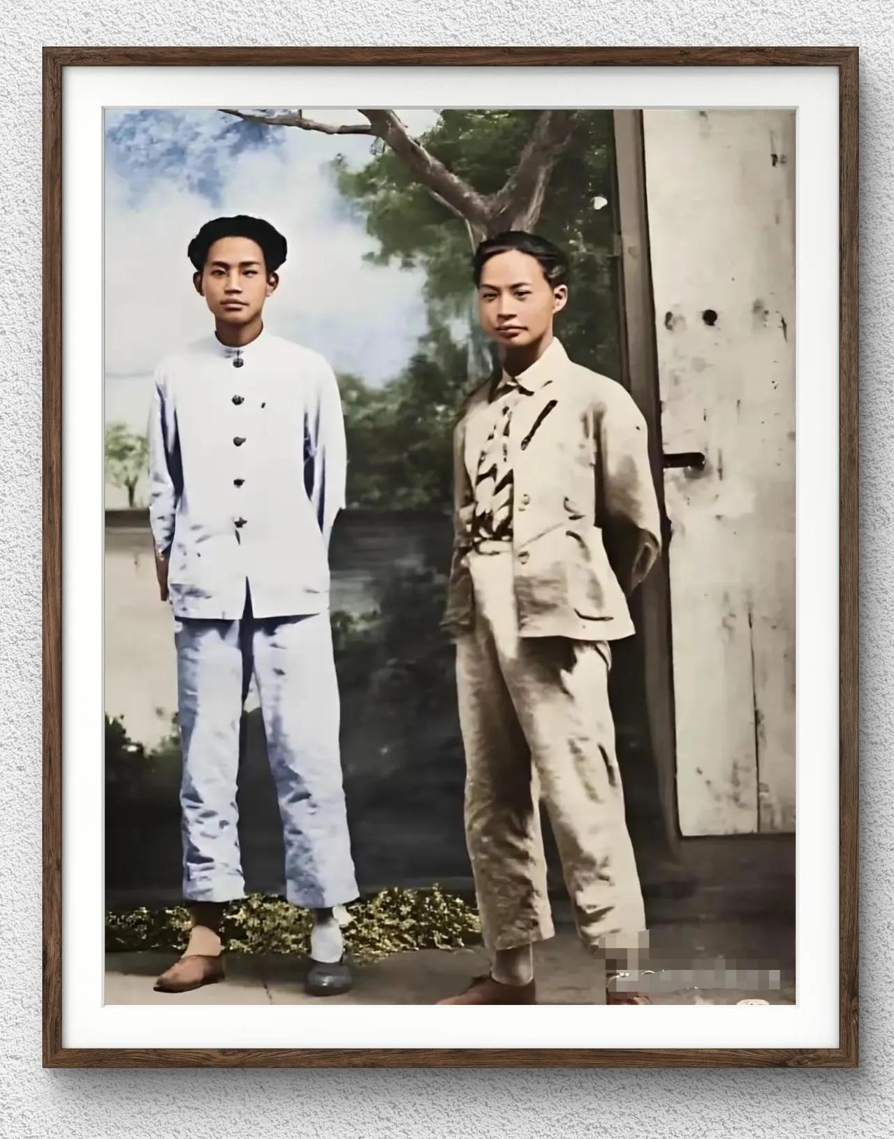 毛主席豪迈地说：“这是胜利喜悦的见证。”
这张照片是1929年6月19日红四军第
