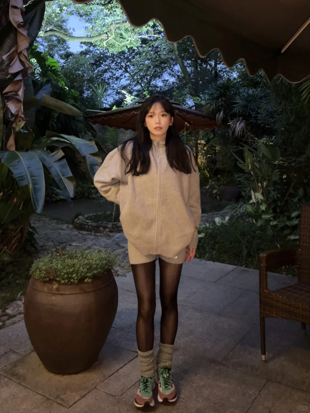 你又给哪个女人点赞了