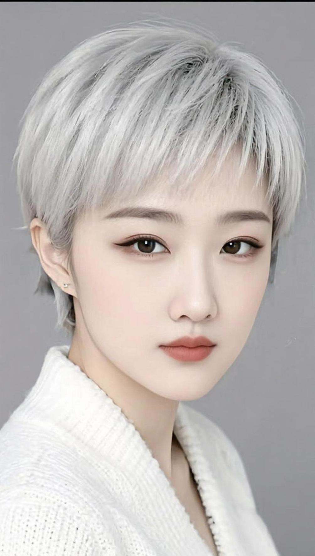 AI银灰短发写真 抖音ai创作