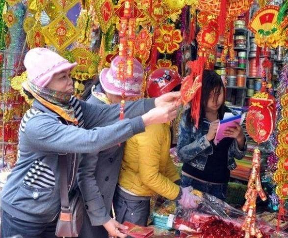 越南不恨美国，不恨日本，越南就连殖民几十年的法国都不恨，就只恨中国。吃中国饭，砸