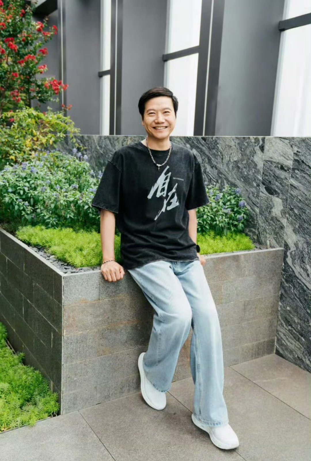 雷军同款项链仅售8.8元真的假的，8.8？？当然还是有可能，这种级别大佬8.8也