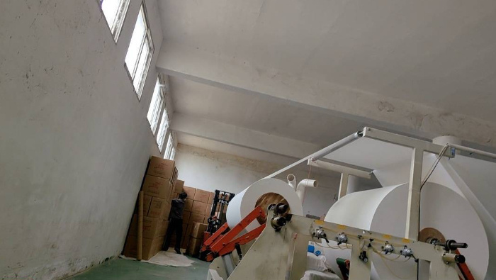 被曝光掺荧光剂的网店已下架涉事餐巾纸之前查出添加荧光剂的餐巾纸店铺已经把问题商品
