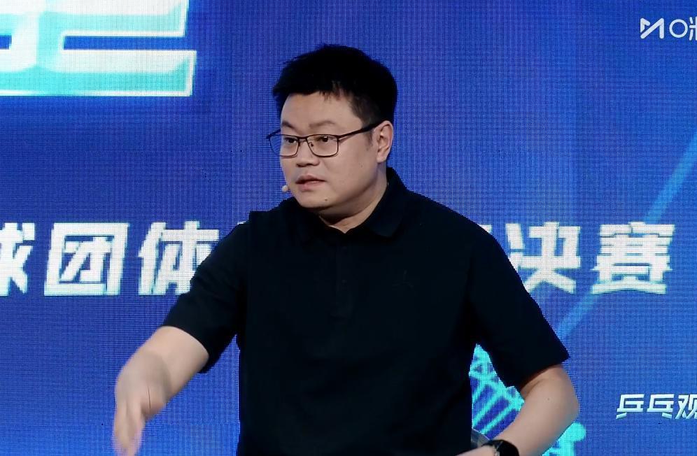 为何侯英超说：王曼昱应该3:2拿下张本美和？

他说：王曼昱的实力和厚度还是远超