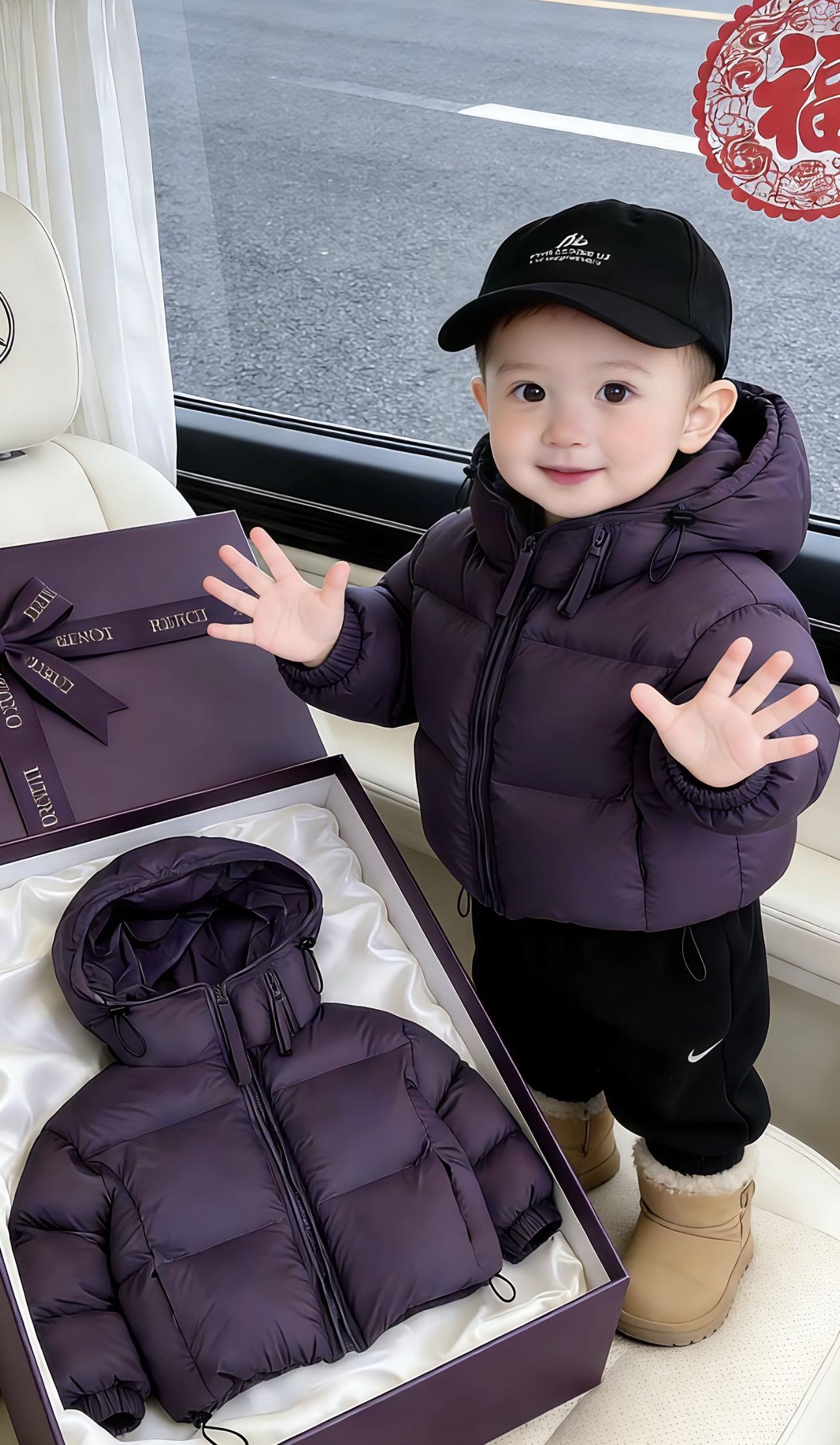 你在我的肚里九个月，你在我的怀里两三年，你在我的眼里一辈子，世界很大...