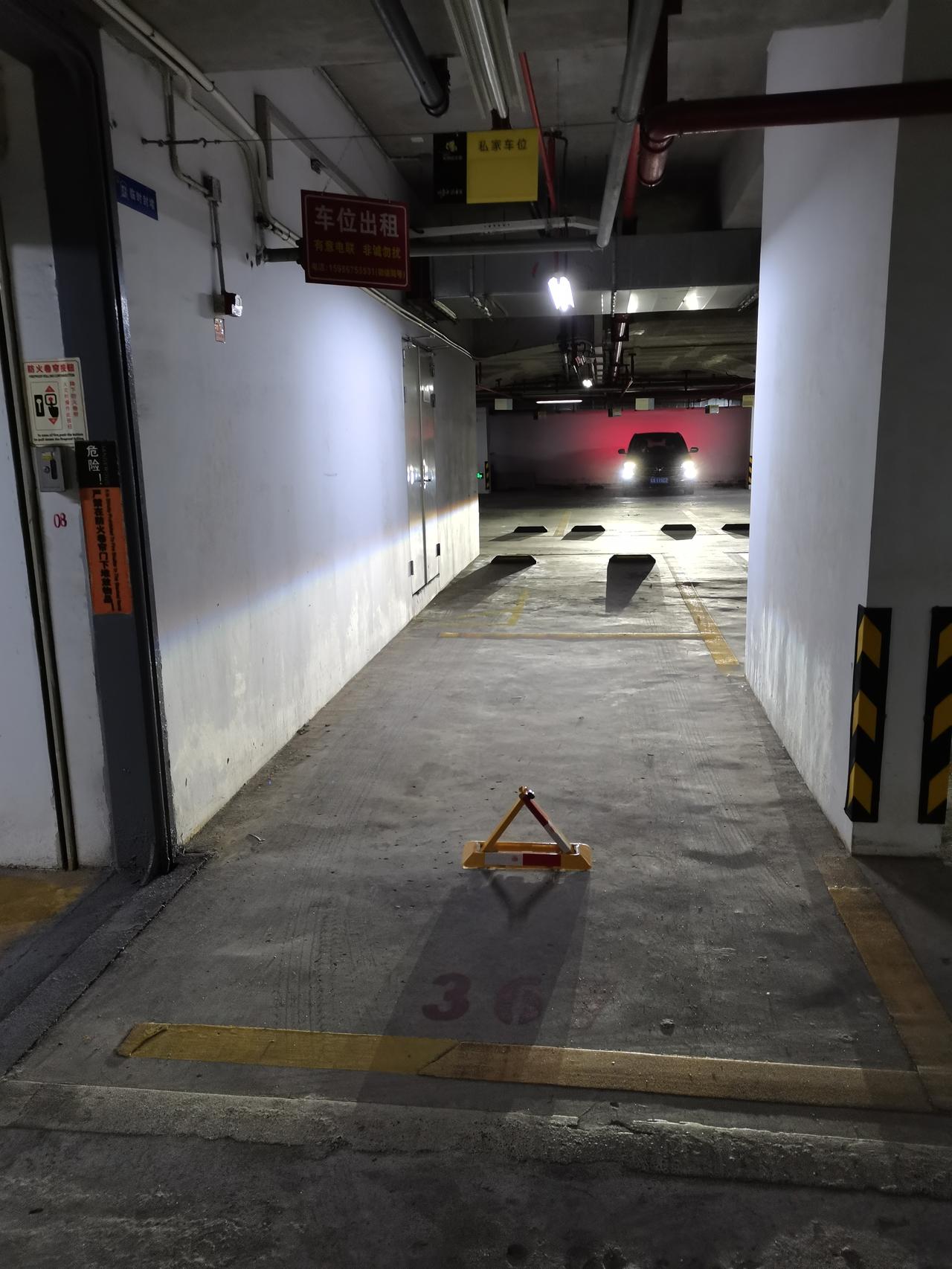 📷🎞️人生没有最好的年龄 只有最好的心态 我们争不过岁月 也跑不过时间 唯有